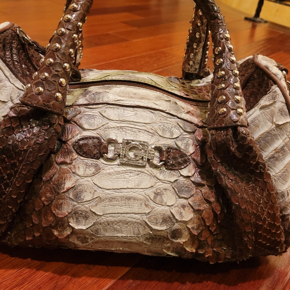 Real Python Snake bag In Like New Condition. Made In Italy. High Quality - Picture 11 of 12